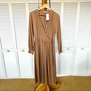 Uniqlo Long Sleeve Wrap Dress in Brown